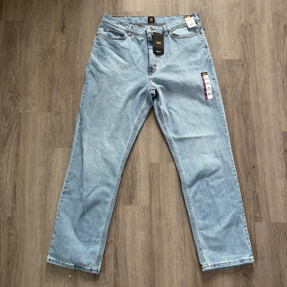 Lee Jones Jeans Mens 36x32 Light Wash New Loose Fit Straight Leg Stretch Denim